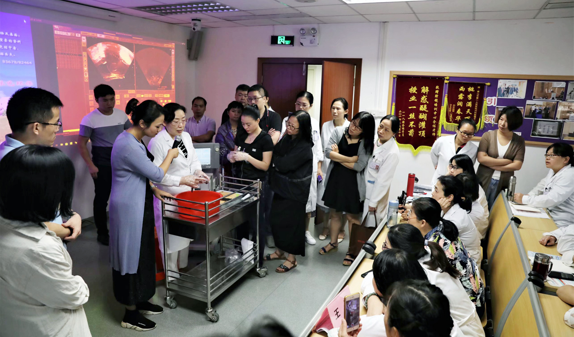 從微創奔向微無創,海扶刀?亮相第九期“手拉手”婦科內鏡與微無創手術培訓班
