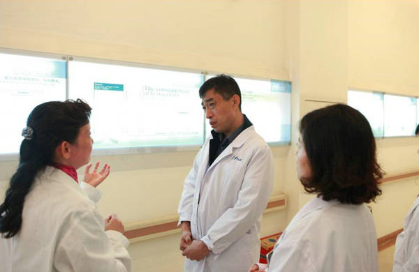 科技部董志峰副主任、張兆豐處長視察超聲醫療國家工程研究中心